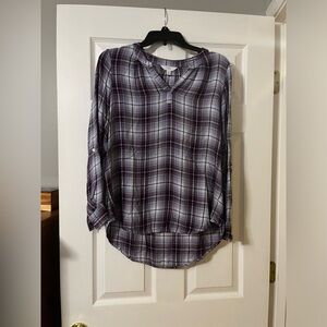 Women’s dress top.